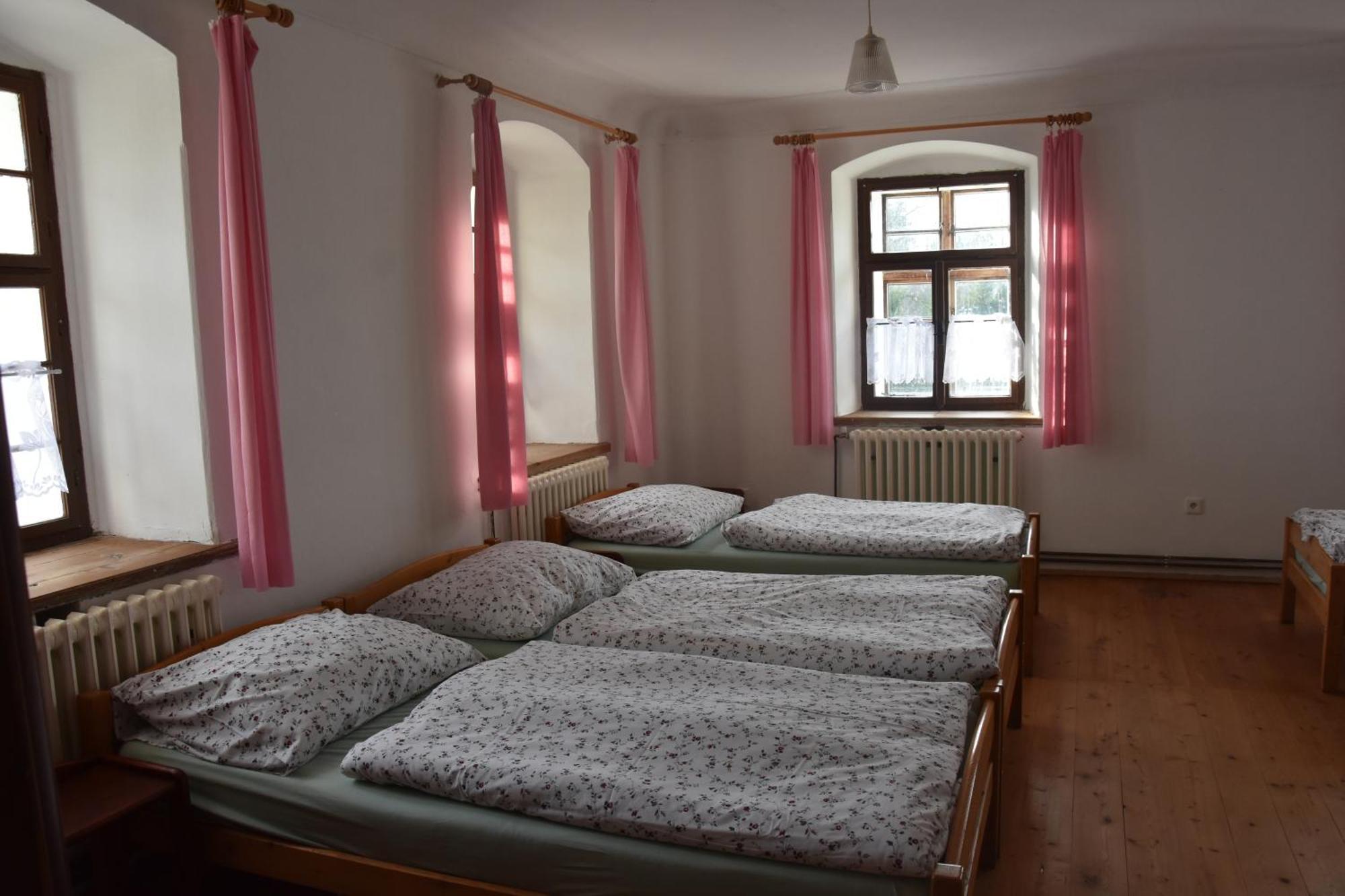 Chalupa U Soni Razova Buitenkant foto